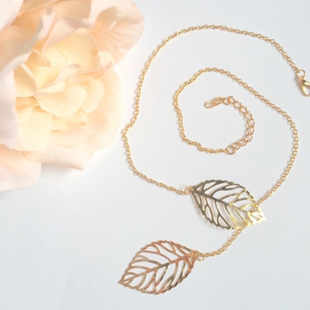 Gold Leaf Necklace
